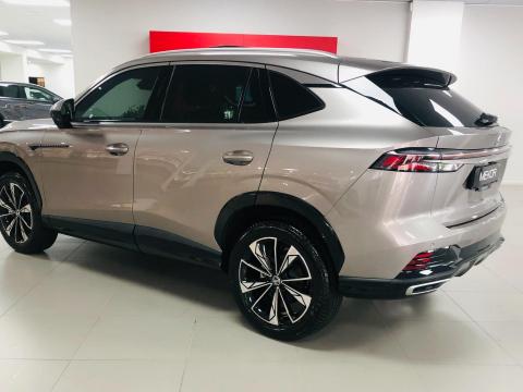 Image MG HS 2.0T Luxury