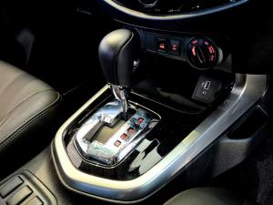 Nissan Navara 2.5DDTi double cab LE Plus 4x4 - Image 18