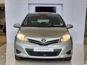 Toyota Yaris 5-door 1.3 Xi - Image 2