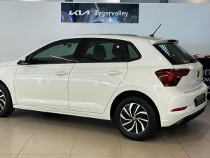 Volkswagen Polo hatch 1.0TSI Life manual - Image 7
