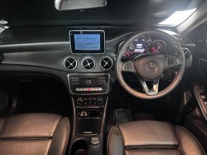 Mercedes-Benz GLA GLA200d auto - Image 10