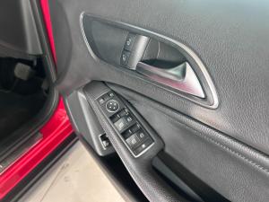 Mercedes-Benz GLA GLA200d auto - Image 6