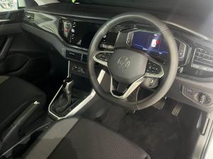 Volkswagen Polo hatch 1.0TSI Life auto - Image 6