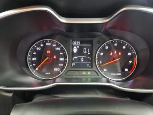 MG ZS 1.5 Luxury - Image 11