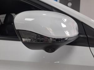 MG MG3 1.5 Luxury - Image 7