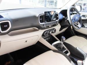 Hyundai Venue 1.0T Motion manual - Image 13
