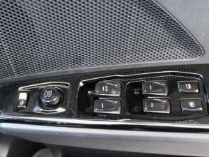 Mahindra XUV 3XO 1.2T AX5 auto - Image 14