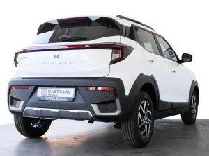 Mahindra XUV 3XO 1.2T AX5 auto - Image 7