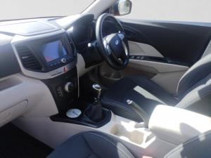 Mahindra XUV300 1.5TD W6 - Image 19