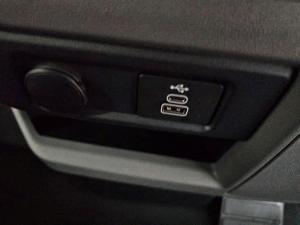 Volkswagen Transporter 2.0TDI Kombi SWB Basic - Image 10