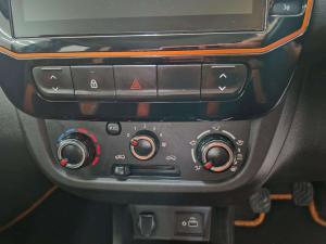Renault Kwid 1.0 Climber 5-Door - Image 17
