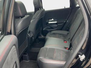 Mercedes-Benz GLA GLA200 Progressive - Image 15