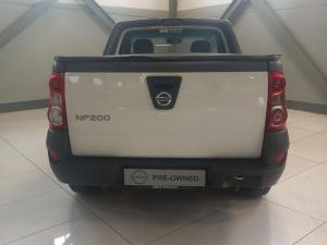 Nissan NP200 1.6i safety pack (aircon) - Image 9