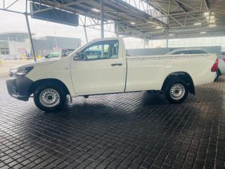 Toyota Hilux 2.4GD single cab S (aircon)