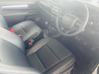 Toyota Hilux 2.4GD single cab S (aircon)