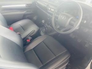 Toyota Hilux 2.4GD single cab S (aircon) - Image 8