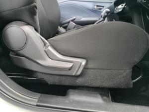 Toyota Starlet 1.5 XS auto - Image 18