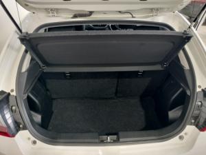 Toyota Starlet 1.5 XS auto - Image 19