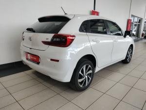 Toyota Starlet 1.5 XS auto - Image 2