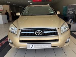 Toyota RAV4 2.0 VX auto - Image 4