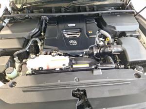 Toyota Land Cruiser 300 3.3D GX-R - Image 16