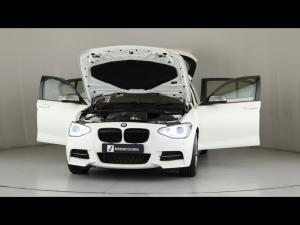 BMW 1 Series M135i 5-door auto - Image 28
