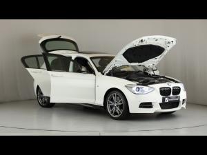 BMW 1 Series M135i 5-door auto - Image 29