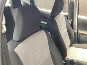 Toyota Etios sedan 1.5 Sprint - Image 13