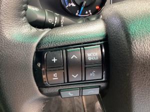 Toyota Hilux 2.8GD-6 double cab 4x4 Legend RS manual - Image 9