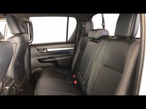 Toyota Hilux 2.8GD-6 double cab 4x4 Legend auto - Image 11
