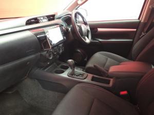 Toyota Hilux 2.4 GD-6 Raider 4X4 automaticD/C - Image 7