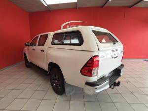 Toyota Hilux 2.4 GD-6 Raider 4X4 automaticD/C - Image 9