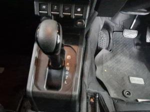 Suzuki Jimny 1.5 GLX automatic - Image 10