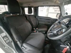 Suzuki Jimny 1.5 GLX automatic - Image 12