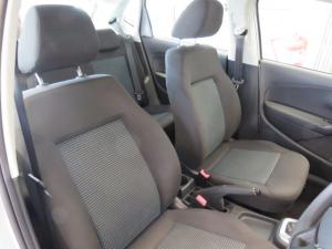 Volkswagen Polo Vivo 1.6 Comfortline TIP - Image 10