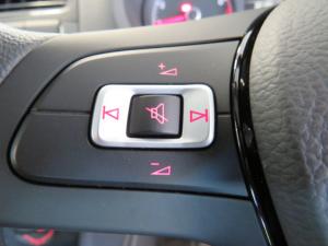 Volkswagen Polo Vivo 1.6 Comfortline TIP - Image 12