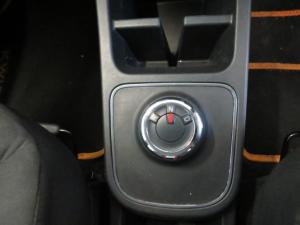 Renault Kwid 1.0 Dynamique / ZEN / Techno 5-Door AMT - Image 16