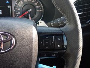 Toyota Hilux 2.8 GD-6 GR-S 4X4 automaticD/C - Image 10
