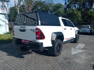 Toyota Hilux 2.8 GD-6 GR-S 4X4 automaticD/C - Image 2
