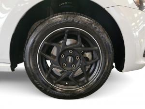 Volkswagen Polo Vivo hatch 1.4 Trendline - Image 10