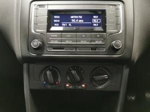 Volkswagen Polo Vivo hatch 1.4 Trendline - Image 15