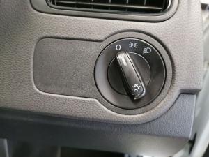 Volkswagen Polo Vivo hatch 1.4 Trendline - Image 20