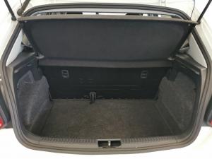 Volkswagen Polo Vivo hatch 1.4 Trendline - Image 9