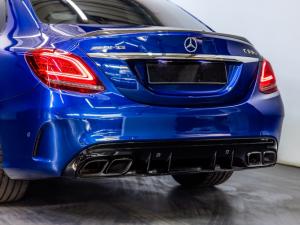 Mercedes-Benz C-Class C63 S - Image 10