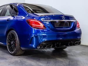 Mercedes-Benz C-Class C63 S - Image 9