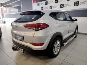 Hyundai Tucson 2.0 Premium - Image 11