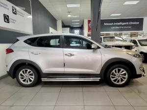 Hyundai Tucson 2.0 Premium - Image 2