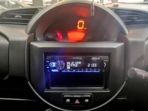 Suzuki S-Presso 1.0 GL manual - Image 9