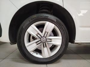 Volkswagen Transporter 2.0TDI Kombi SWB Trendline auto - Image 13