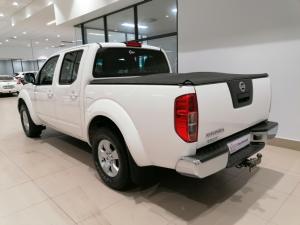 Nissan Navara 2.5dCi double cab LE - Image 3
